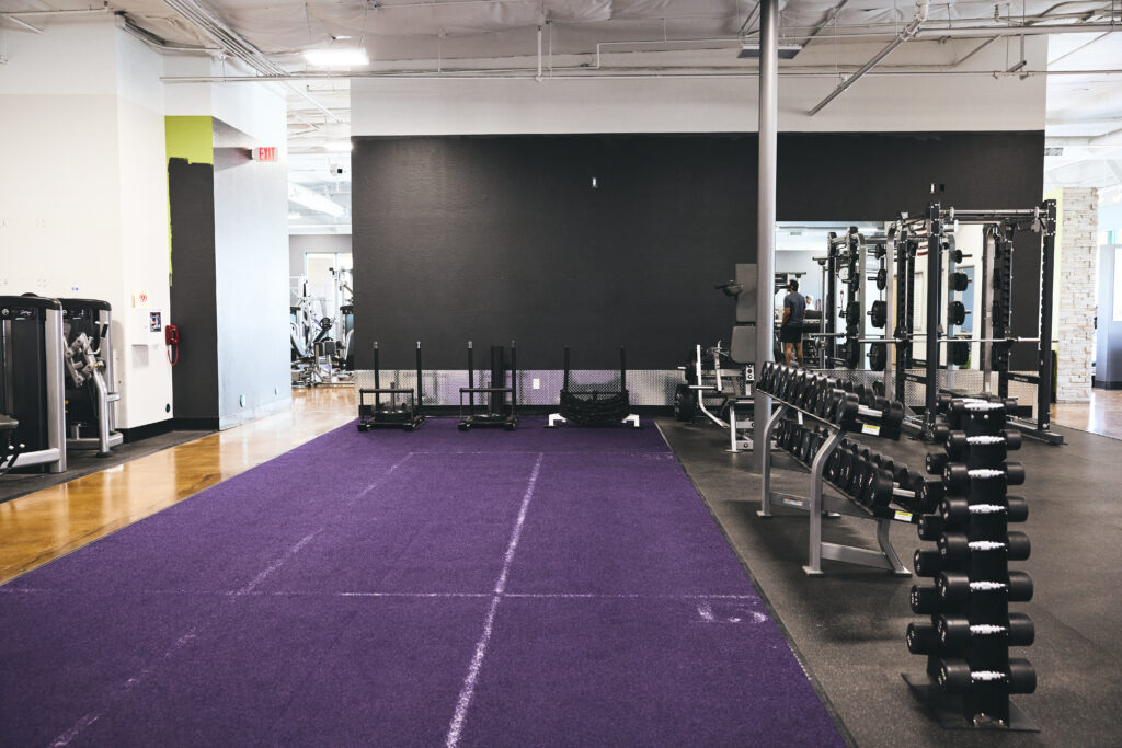spacious gym phoenix