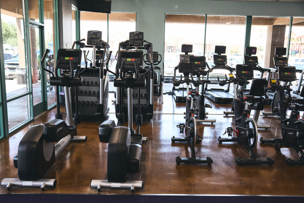 Open turf training space at a Phoenix strength and performance gym