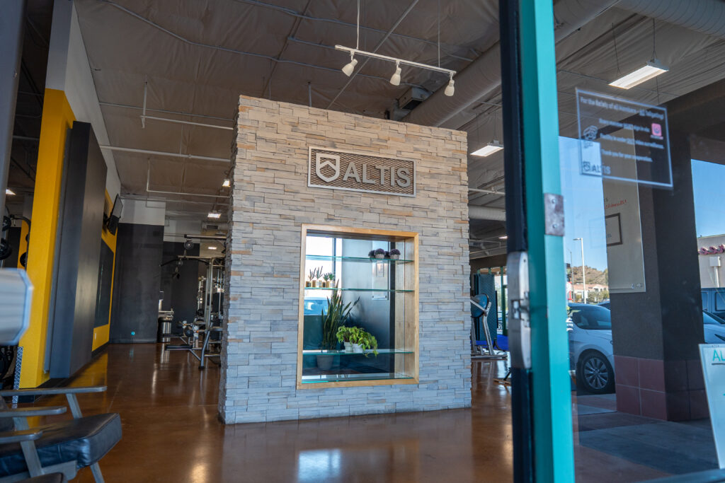 24 hour access strength training gym in Phoenix Arizona