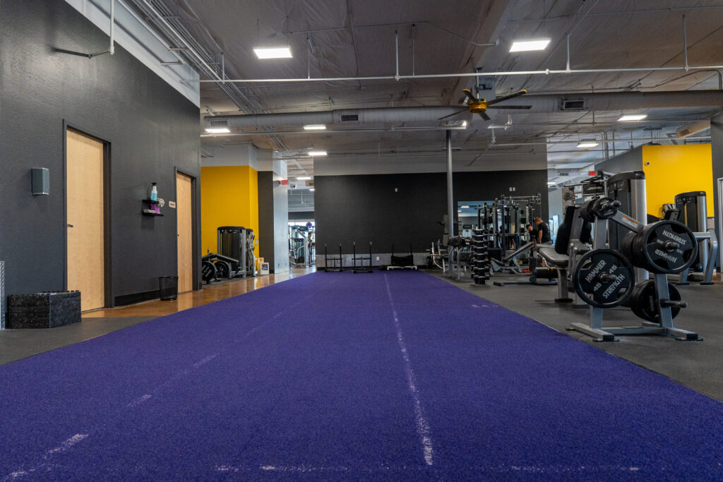 spacious gym phoenix